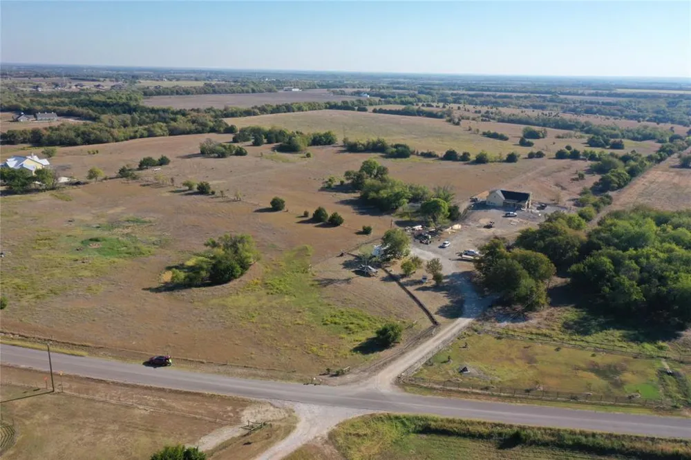 3868 County Road 494 Princeton, TX 75407