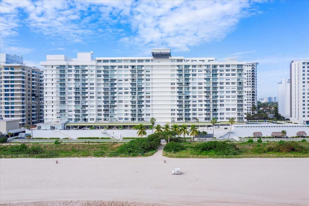 5601 Collins Ave #1514 Miami Beach, FL 33140
