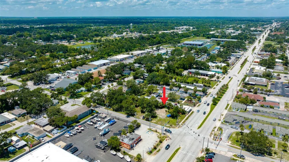 000 RIDGEWOOD AVENUE Holly Hill, FL 32117