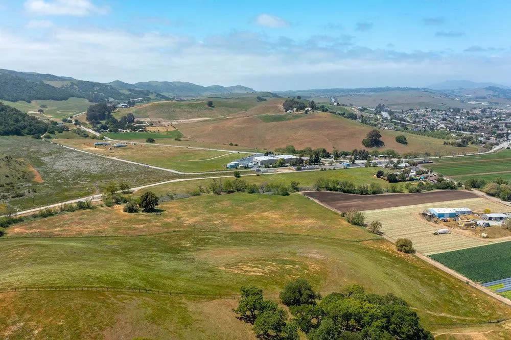 333 Mission Vineyard Road San Juan Bautista, CA 95045