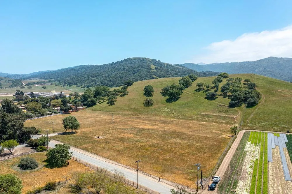 333 Mission Vineyard Road San Juan Bautista, CA 95045
