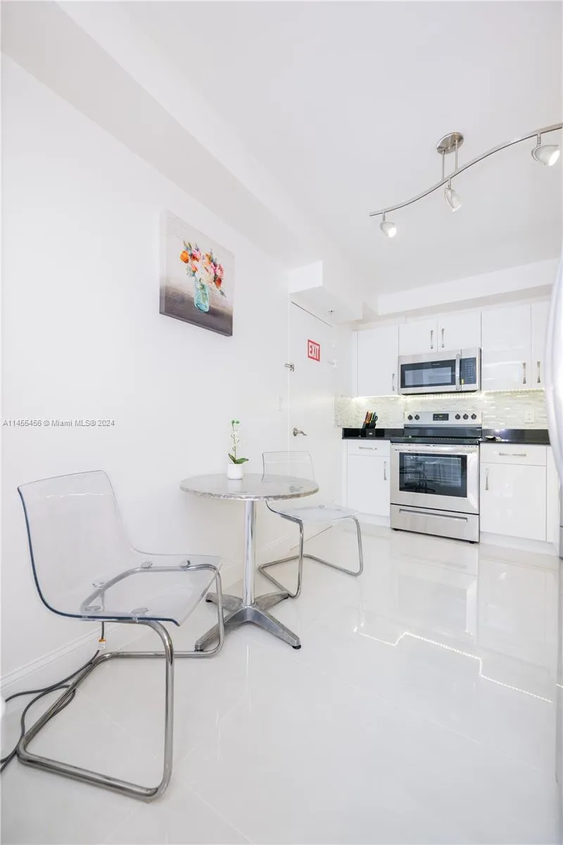 3801 S Ocean Dr #7O Hollywood, FL 33019