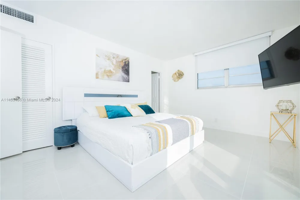 3801 S Ocean Dr #7O Hollywood, FL 33019