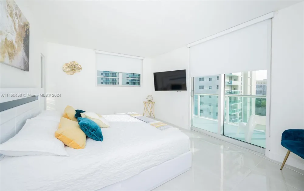 3801 S Ocean Dr #7O Hollywood, FL 33019