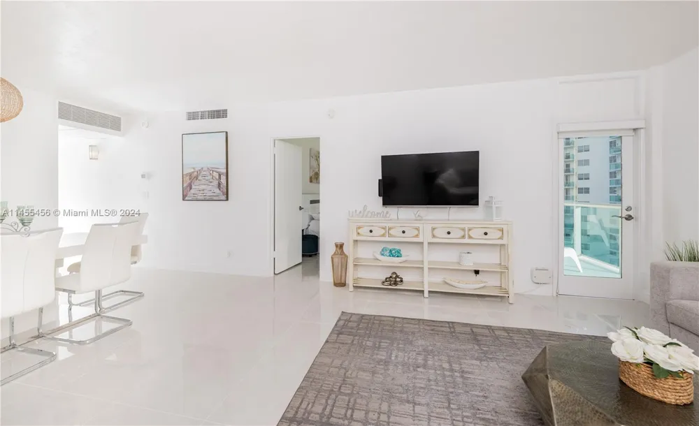 3801 S Ocean Dr #7O Hollywood, FL 33019