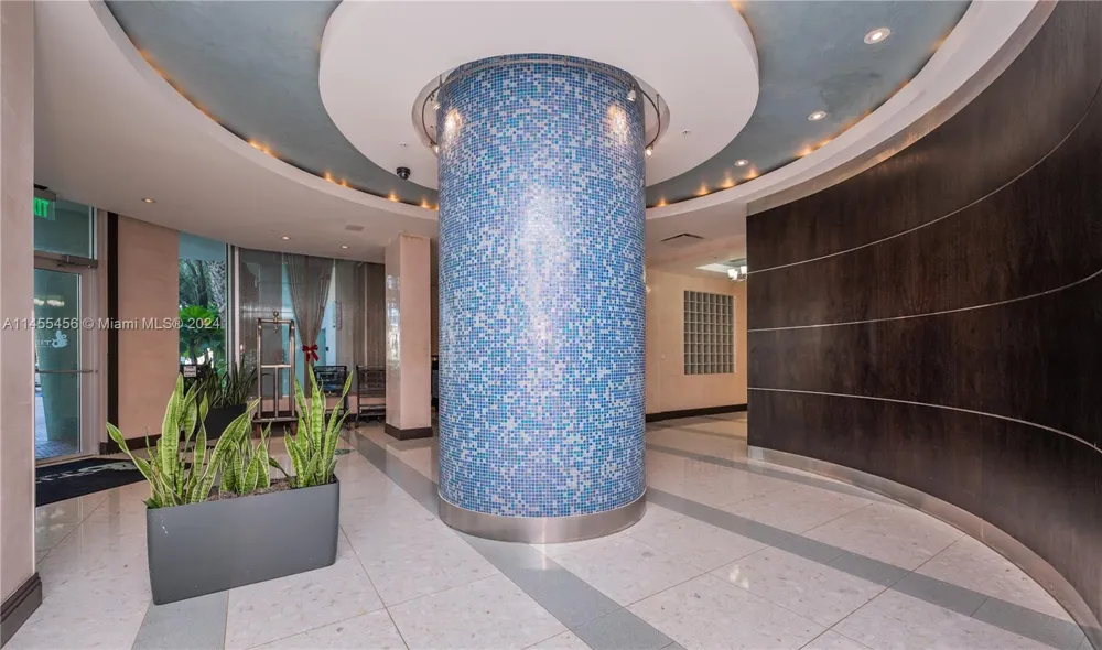 3801 S Ocean Dr #7O Hollywood, FL 33019
