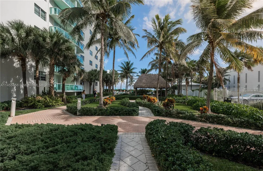 3801 S Ocean Dr #7O Hollywood, FL 33019