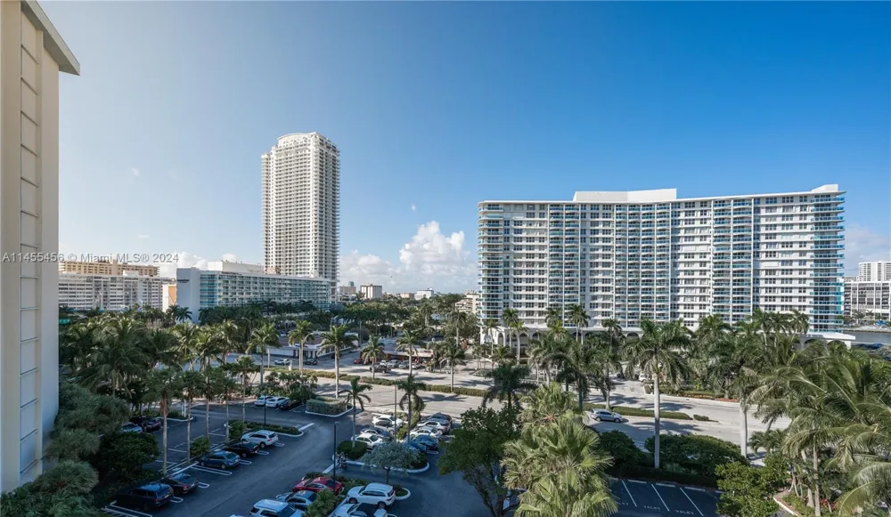 3801 S Ocean Dr #7O Hollywood, FL 33019