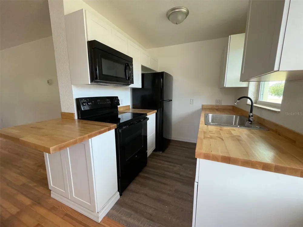 5370 71ST STREET St Petersburg, FL 33709