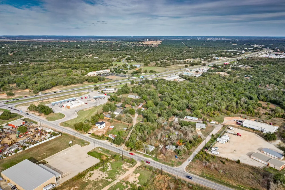 120 James Hoskins Lane Cedar Creek, TX 78612