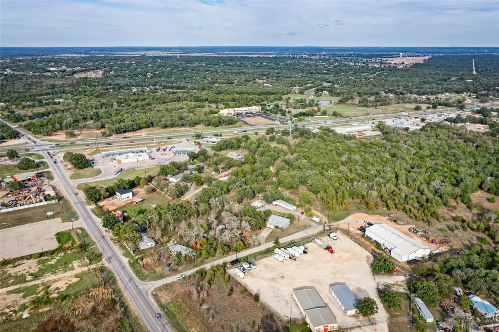 120 James Hoskins Lane Cedar Creek, TX 78612