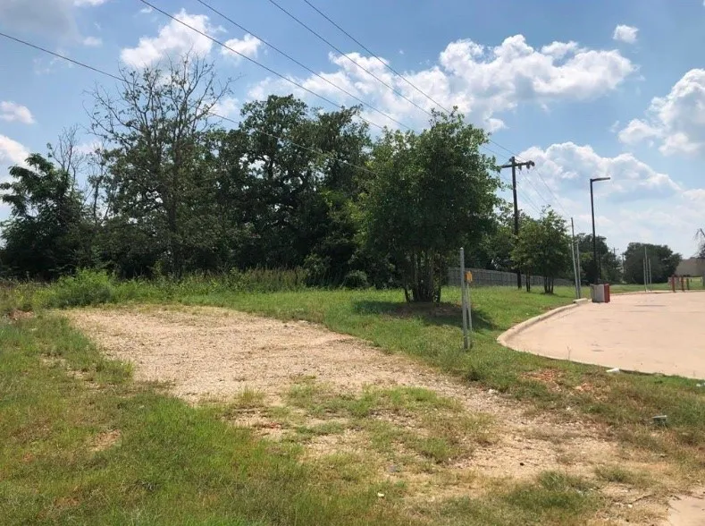 120 James Hoskins Lane Cedar Creek, TX 78612