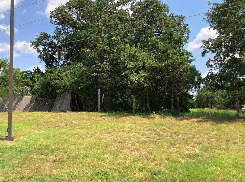 120 James Hoskins Lane Cedar Creek, TX 78612