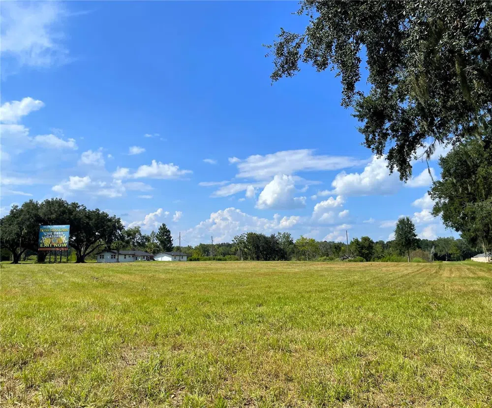 4102 COUNTY ROAD 181 Wildwood, FL 34785