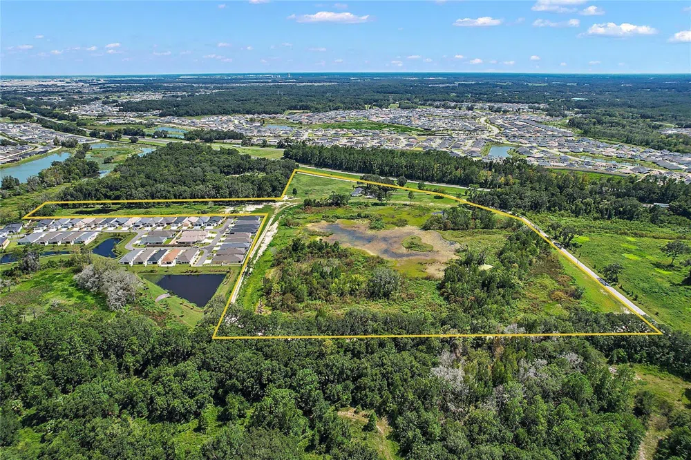 4102 COUNTY ROAD 181 Wildwood, FL 34785