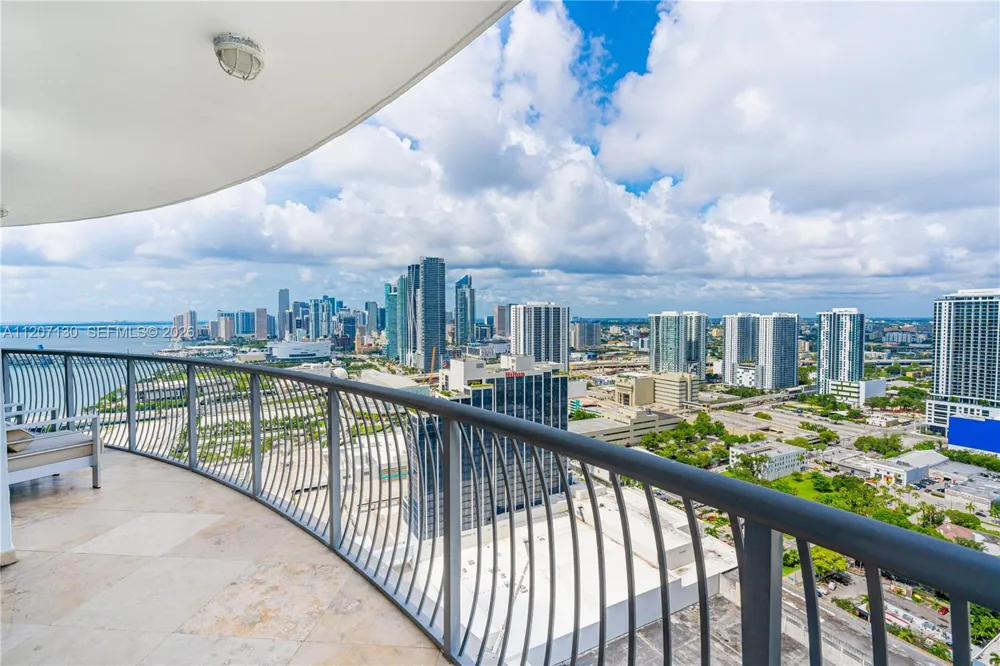 1750 Bayshore Dr #3914 Miami, FL 33132