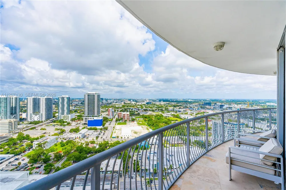 1750 Bayshore Dr #3914 Miami, FL 33132