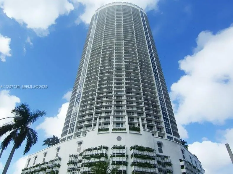 1750 Bayshore Dr #3914 Miami, FL 33132