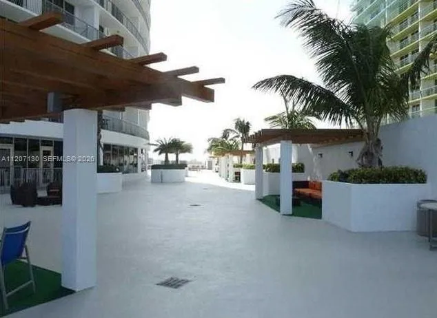 1750 Bayshore Dr #3914 Miami, FL 33132
