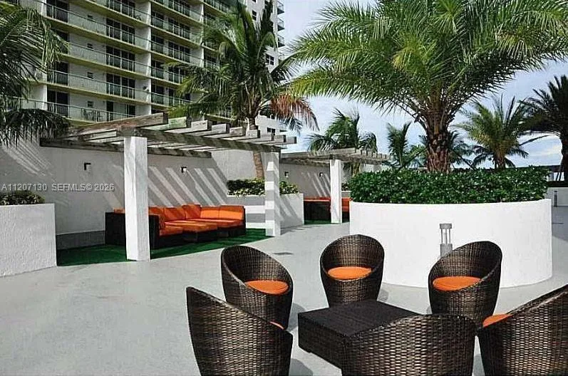 1750 Bayshore Dr #3914 Miami, FL 33132