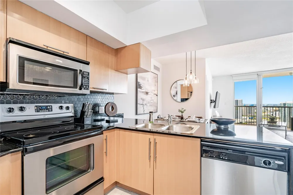 1750 Bayshore Dr #3914 Miami, FL 33132