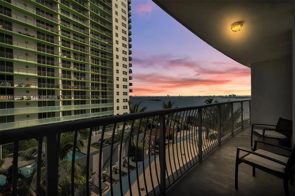 1750 Bayshore Dr #1405 Miami, FL 33132