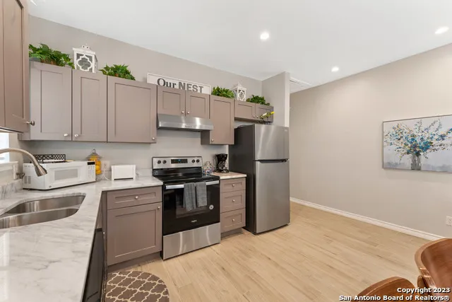 126 VITRA PL San Antonio, TX 78210