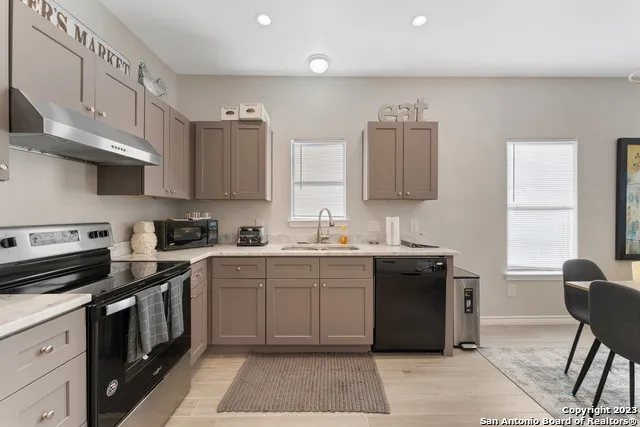 126 VITRA PL San Antonio, TX 78210