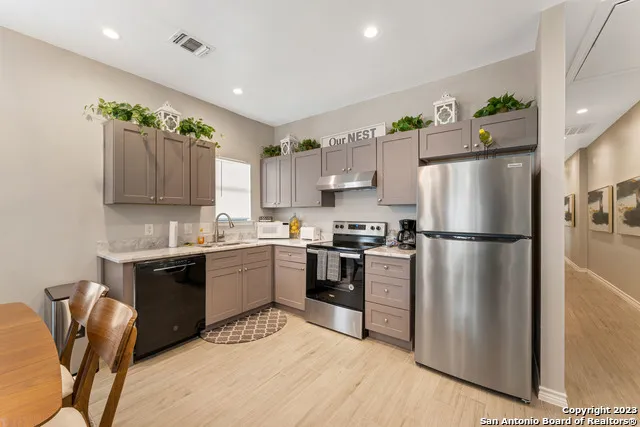 126 VITRA PL San Antonio, TX 78210