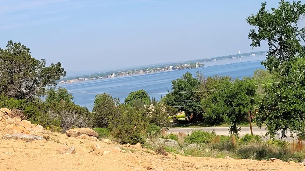 W Fm 2147 Lot 1 Cottonwood Shores, TX 78657