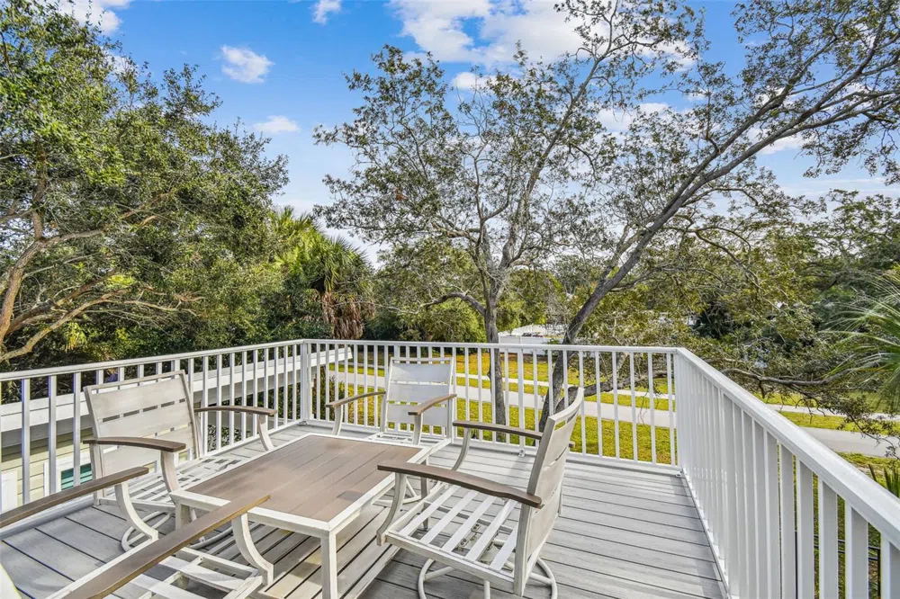 1523 BAYSHORE BOULEVARD #3 Dunedin, FL 34698