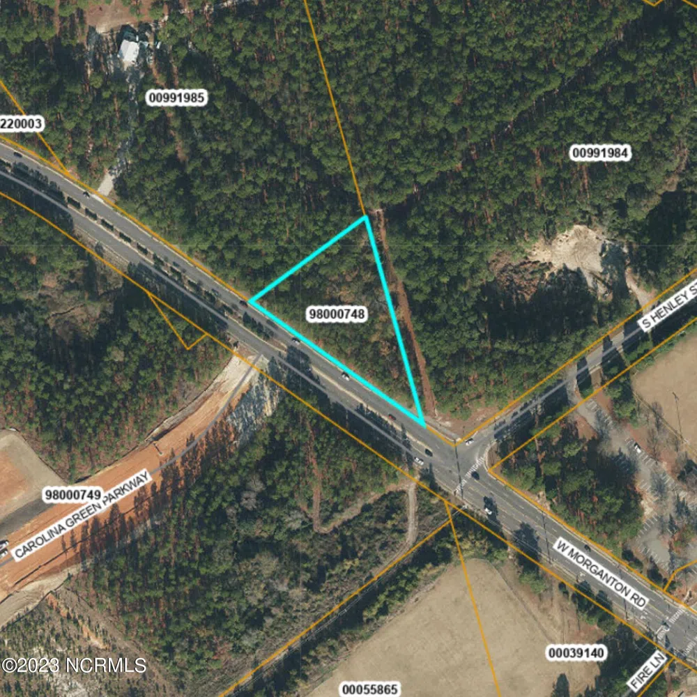 704 W Morganton Road Southern Pines, NC 28388