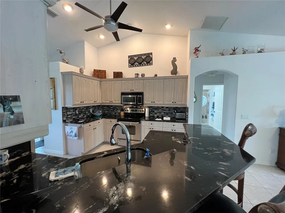 126 ARROW LANE Rotonda West, FL 33947