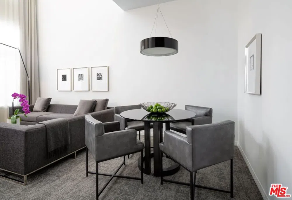 155 Crescent Drive #1BRTH Beverly Hills, CA 90210