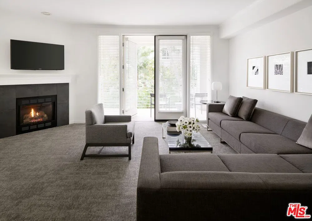155 Crescent Drive #1BRPR Beverly Hills, CA 90210