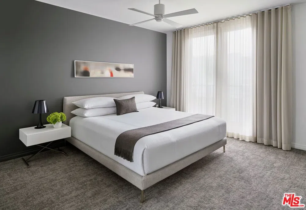 155 Crescent Drive #1BRPR Beverly Hills, CA 90210