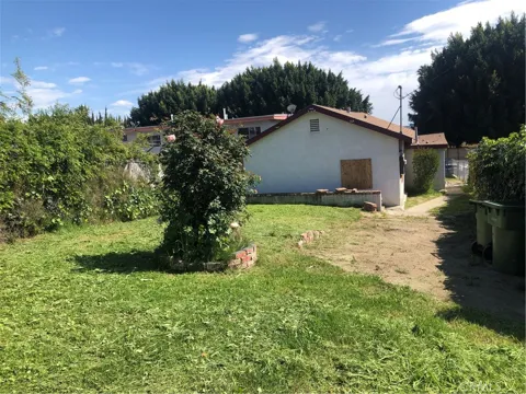 5301 Huntington Drive