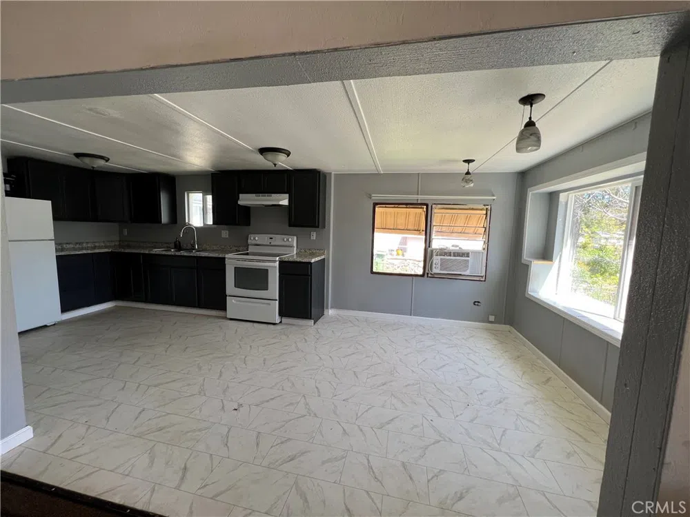 12902 Highway 20 E Clearlake Oaks, CA 95423