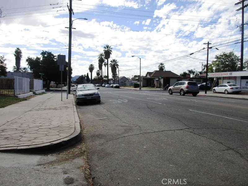 1315 D STREET San Bernardino, CA 92405