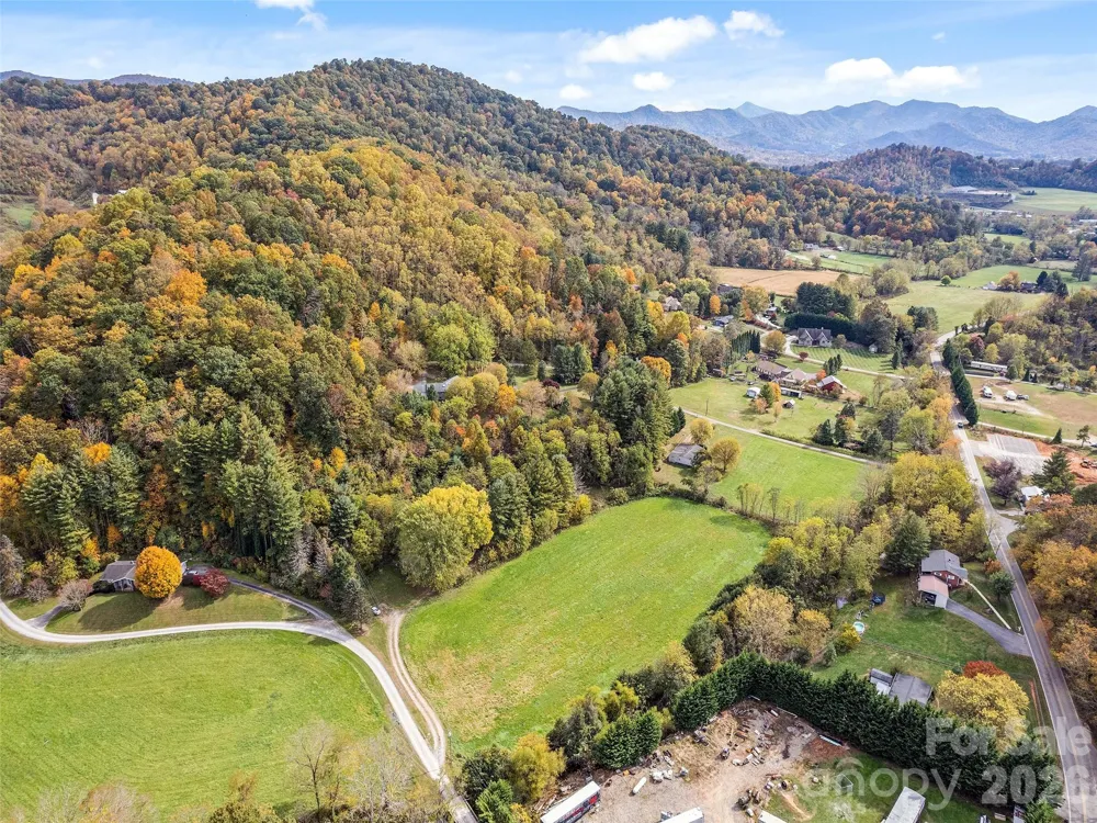 00 Carver Cove Road Canton, NC 28716