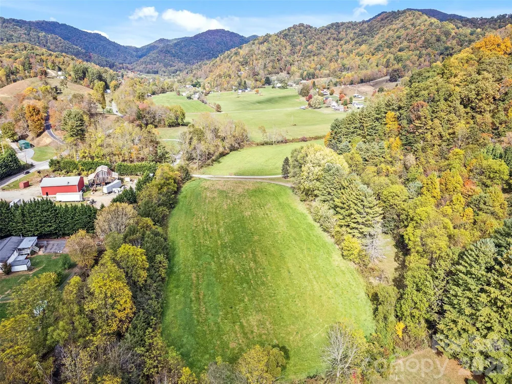 00 Carver Cove Road Canton, NC 28716