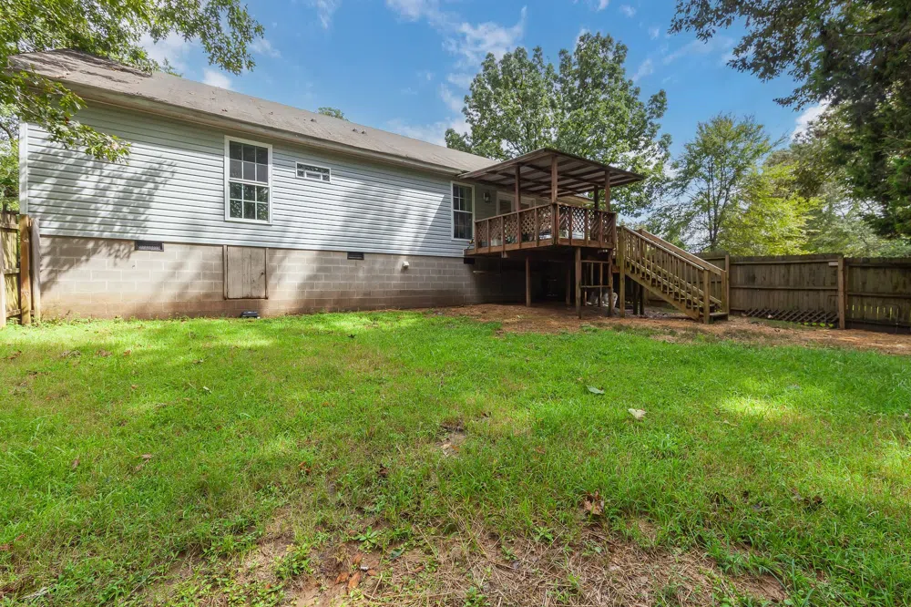 945 Old Lavinia Rd Cedar Grove, TN 38321