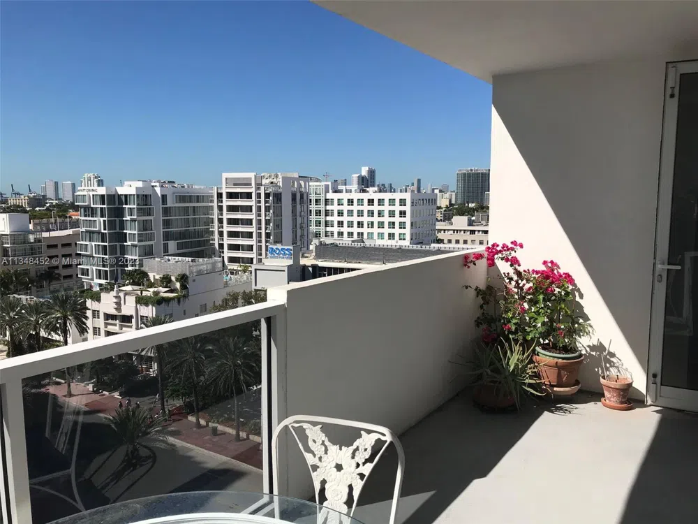 100 Lincoln Rd #1007 Miami Beach, FL 33139