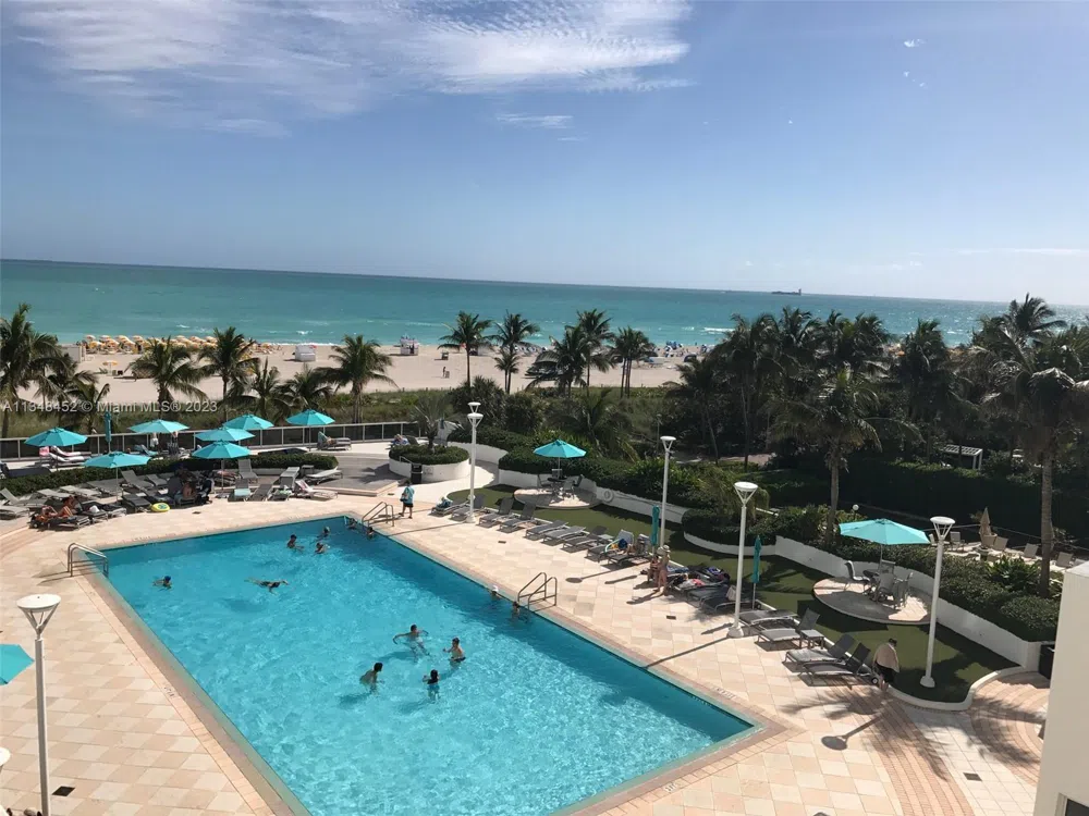 100 Lincoln Rd #1007 Miami Beach, FL 33139