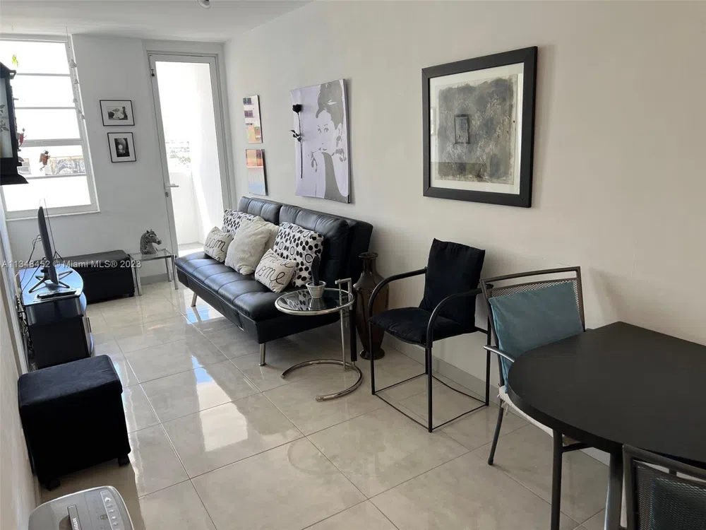 100 Lincoln Rd #1007 Miami Beach, FL 33139