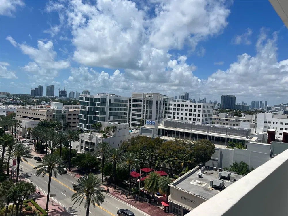 100 Lincoln Rd #1007 Miami Beach, FL 33139