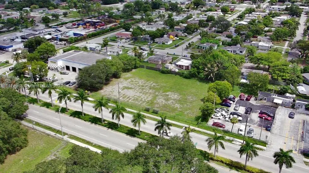 5421 W Hallandale Beach Blvd West Park, FL 33023