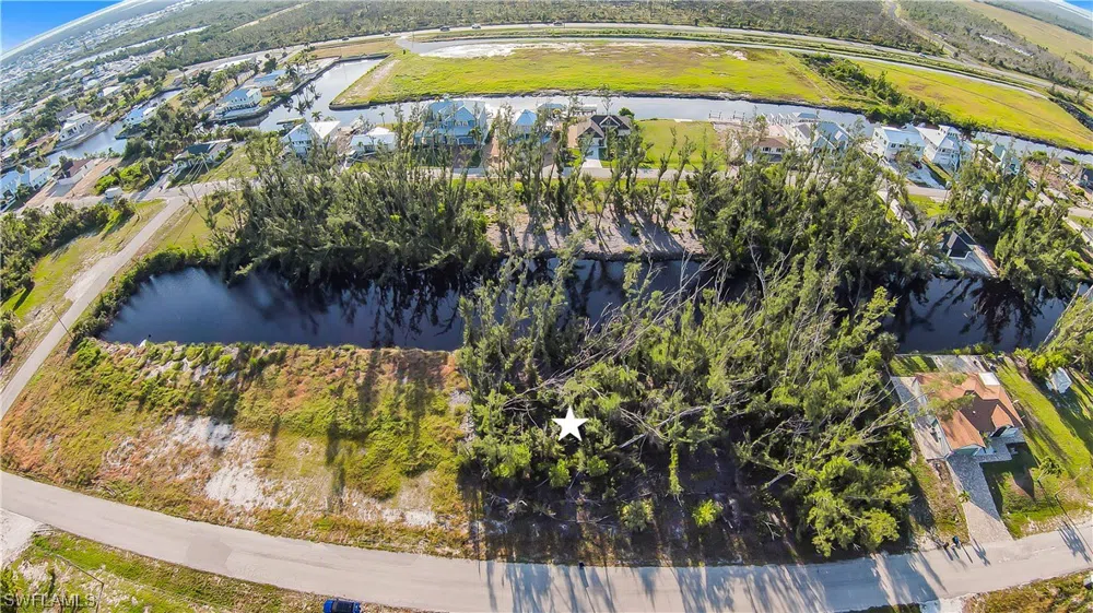Crestwell Court St James City, FL 33956