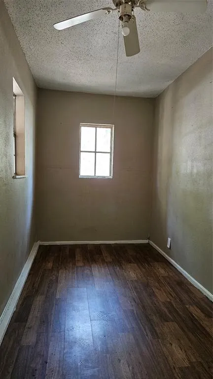 1909 Wahoo Lane West Tawakoni, TX 75474