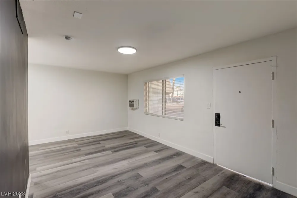 1922 Fairfield Avenue #102 Las Vegas, NV 89102